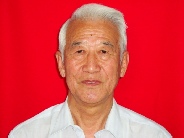 说明: 谢錕照片